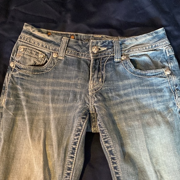 Miss Me Low Waisted boot cut Jeans - Picture 5 of 5